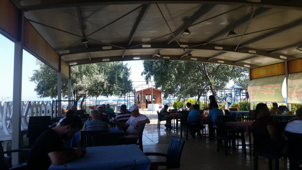 Ata Apart Hotels Ürkmez Buitenkant foto