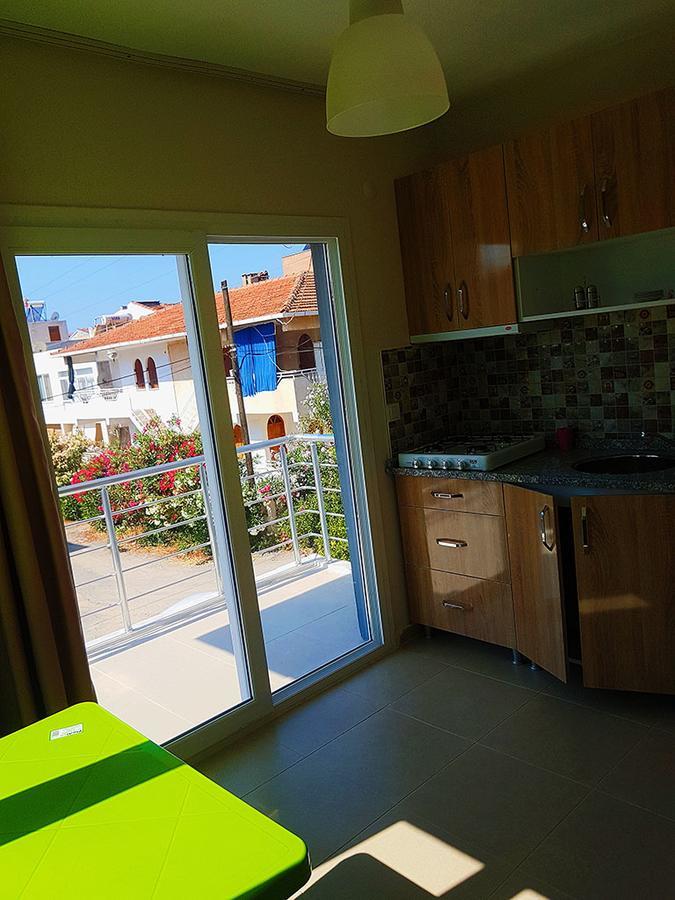 Ata Apart Hotels Ürkmez Buitenkant foto