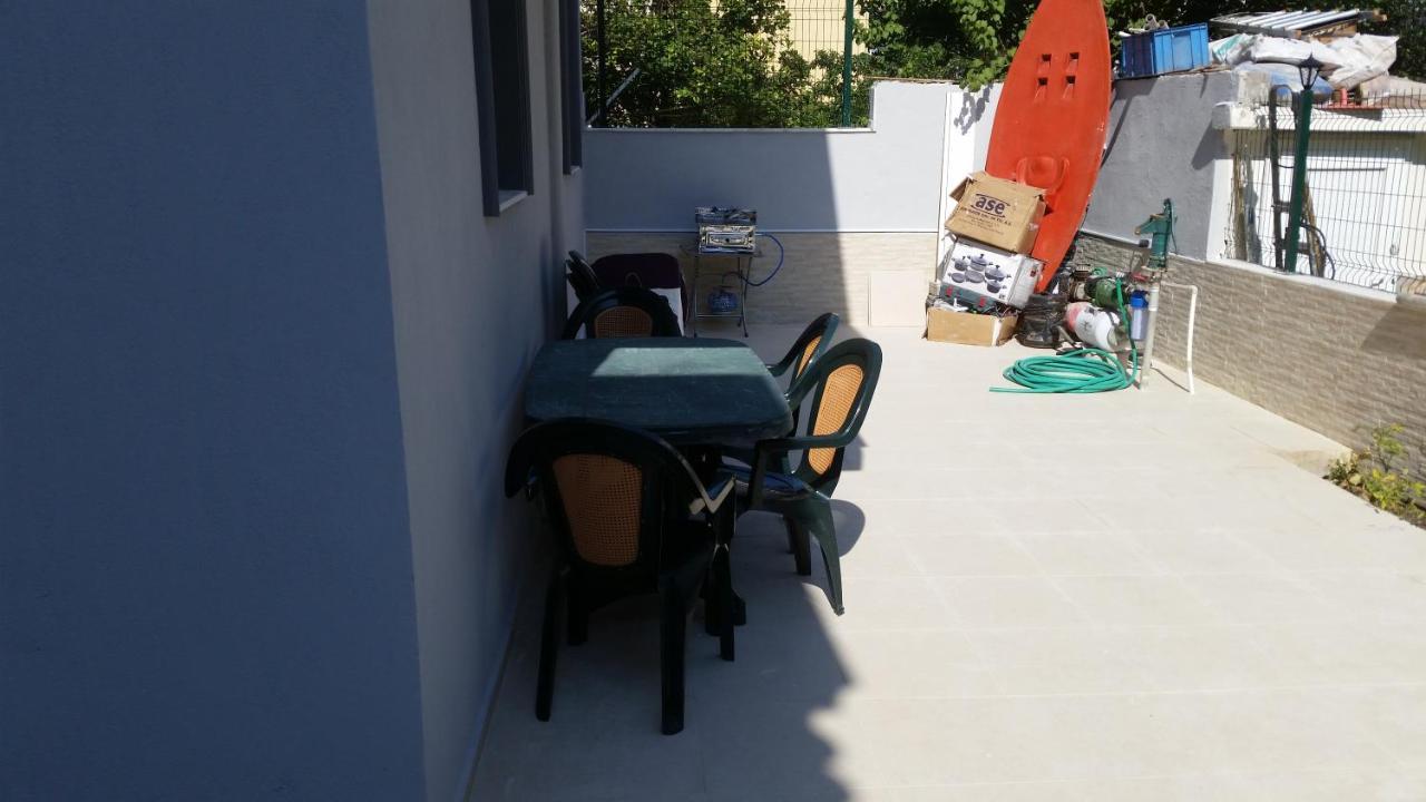 Ata Apart Hotels Ürkmez Buitenkant foto